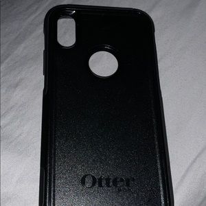 iPhone XR otter box commuter series